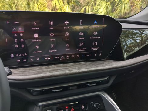 New 2025 Audi Q5 Premium Plus image 25