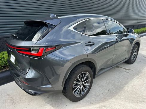 Used 2025 Lexus NX 250 FWD w/ Accessory Package (Z1) image 10
