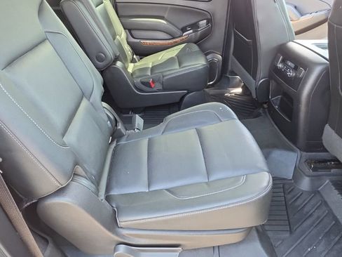 Used 2020 Chevrolet Suburban Premier w/ Max Trailering Package image 33