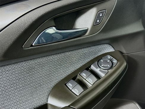 Used 2023 Chevrolet TrailBlazer LT w/ Convenience Package image 17