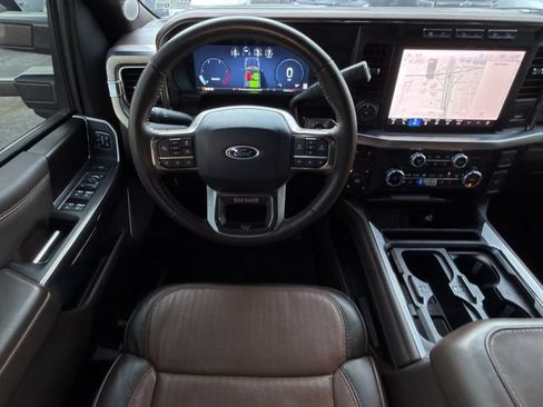 Used 2024 Ford F250 King Ranch w/ FX4 Off-Road Package AWD/4WD image 19