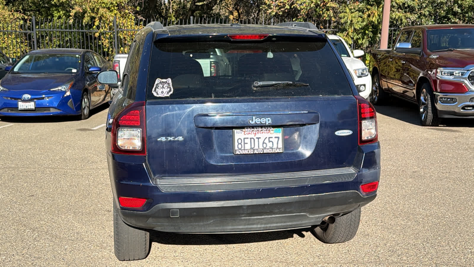 Used 2017 Jeep Compass Latitude AWD/4WD image 6
