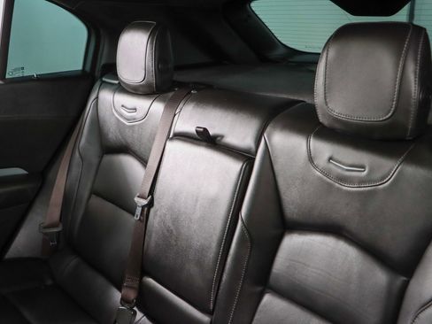 Used 2021 Cadillac XT4 Premium Luxury image 25