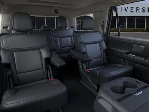 New 2026 Ford Expedition Platinum AWD/4WD image 11