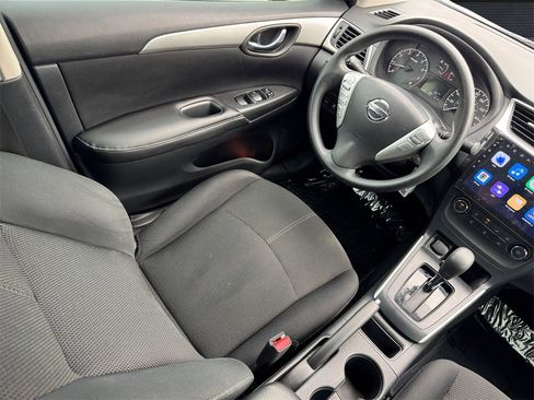 Used 2017 Nissan Sentra S image 15
