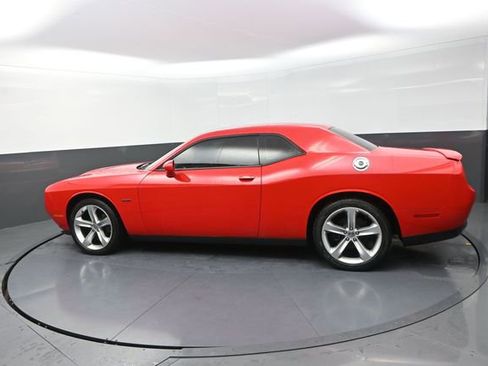 Used 2016 Dodge Challenger R/T RWD image 54