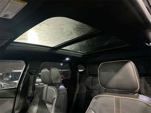 Used 2022 Chevrolet Blazer Premier image 29