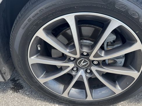 Used 2017 Acura TLX V6 SH-AWD w/ Advance Package image 15