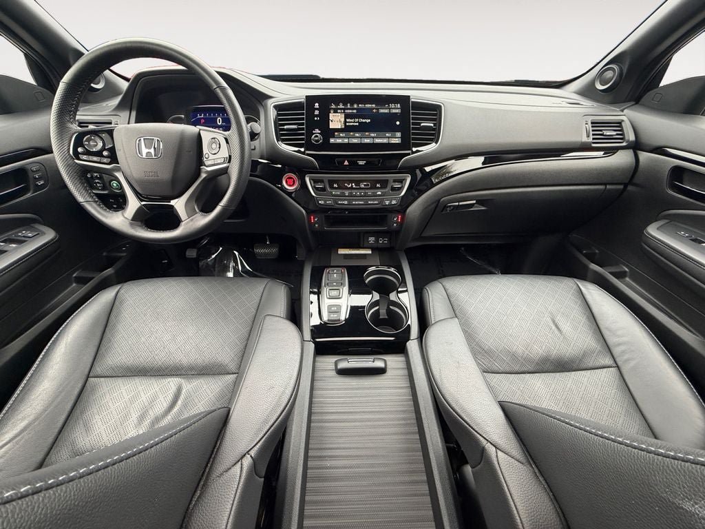 Used 2023 Honda Passport Elite image 11