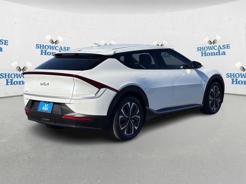Used 2023 Kia EV6 Light image 8