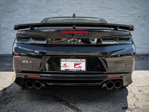 Used 2018 Chevrolet Camaro ZL1 image 13