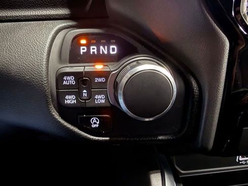 Used 2025 RAM 1500 Big Horn AWD/4WD image 25