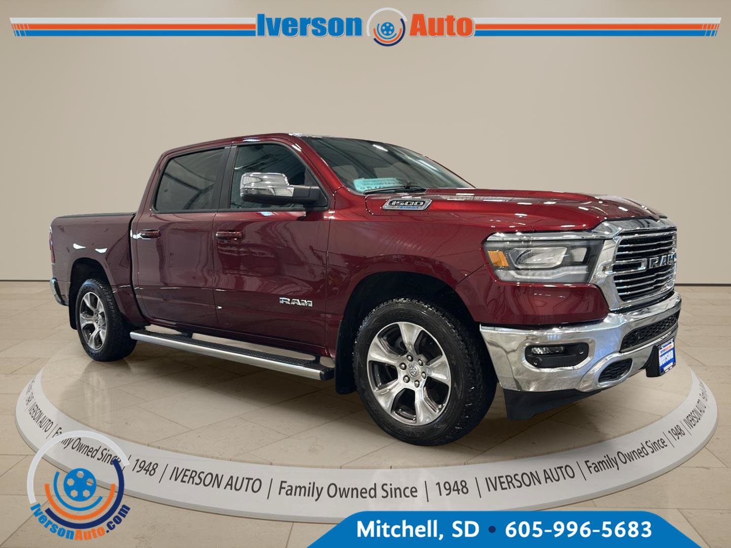 Used 2023 RAM 1500 Laramie AWD/4WD image 1