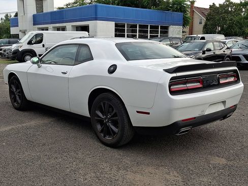 Used 2021 Dodge Challenger SXT w/ Driver Convenience Group AWD/4WD image 6