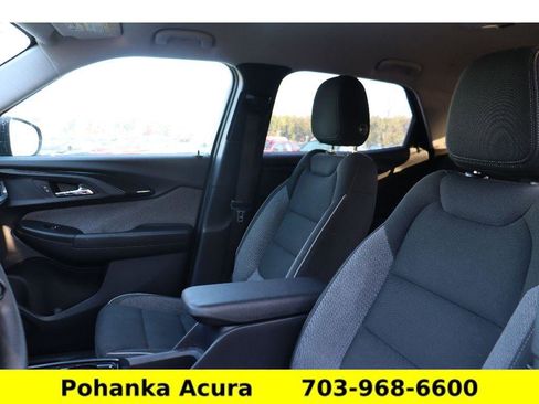 Used 2021 Chevrolet TrailBlazer LT w/ Convenience Package image 22
