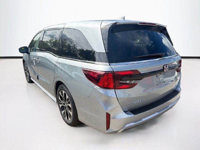 New 2027 Honda Odyssey Elite image 5