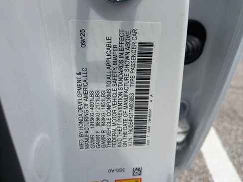 Certified 2026 Acura Integra FWD image 30