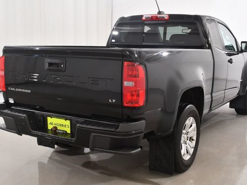 Used 2022 Chevrolet Colorado LT w/ LT Convenience Package RWD image 12