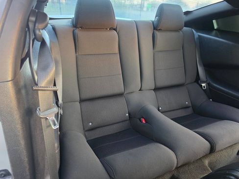 Used 2013 Ford Mustang Coupe image 22