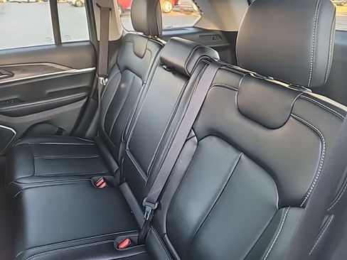 Used 2024 Jeep Grand Cherokee Limited 4xe image 10