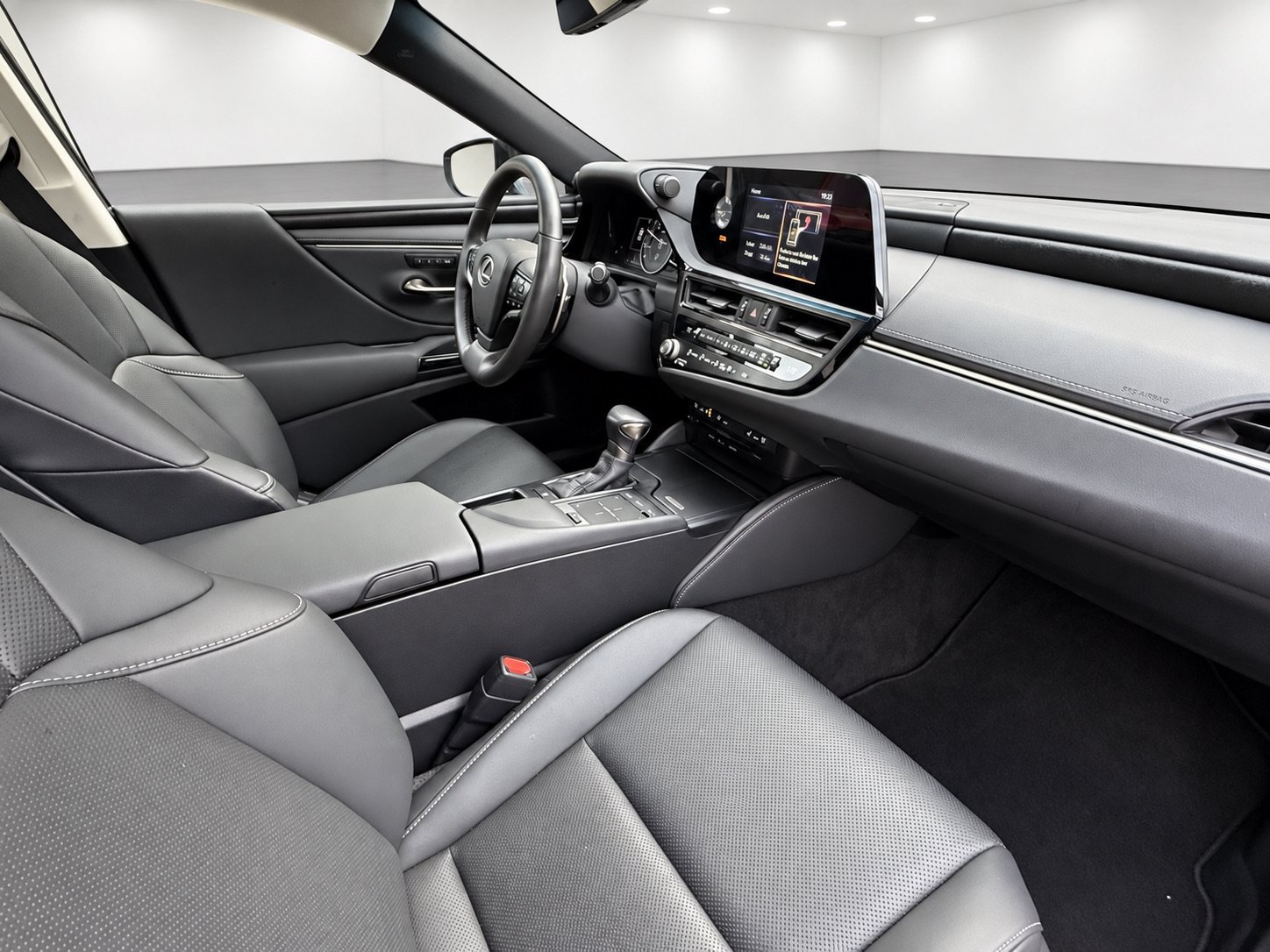Used 2023 Lexus ES 350 Ultra Luxury w/ Accessory Package (Z2) FWD image 23