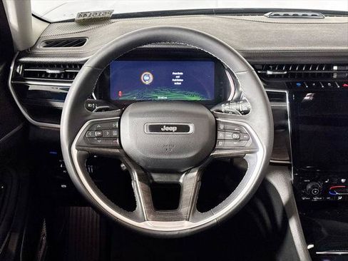 Certified 2023 Jeep Grand Cherokee 4WD 4xe w/ Luxury Tech Group II image 14