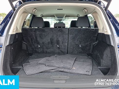 Used 2024 Nissan Rogue SV image 24