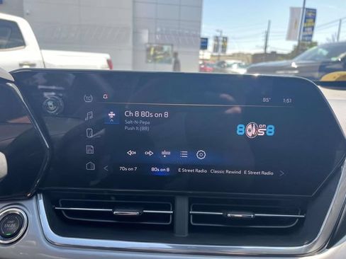 Used 2024 Chevrolet Trax LT FWD image 29