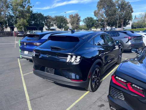 Used 2024 Ford Mustang Mach-E Select image 3