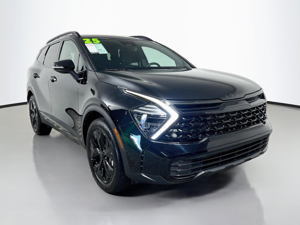Used 2025 Kia Sportage X-Line AWD/4WD image 1