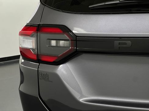 New 2025 Honda Pilot EX-L image 13