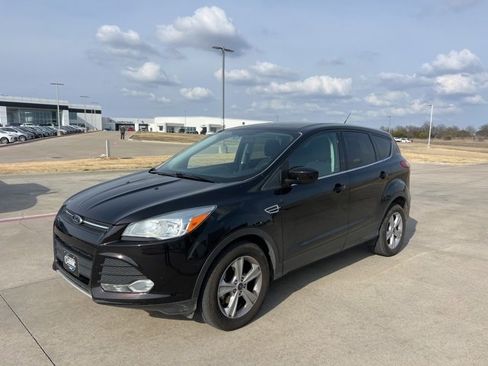 Used 2013 Ford Escape SE image 1