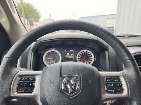 Used 2024 RAM 1500 Classic SLT image 19