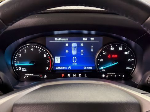 Used 2023 Ford Explorer Limited w/ Equipment Group 301A AWD/4WD image 21