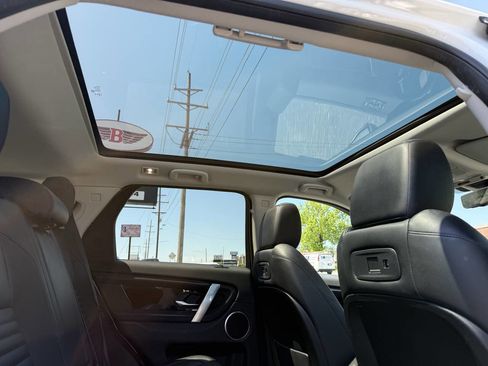 Used 2020 Land Rover Discovery Sport S AWD/4WD image 12