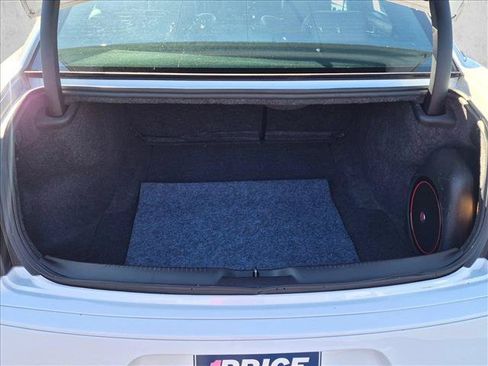 Used 2015 Chrysler 300 S RWD image 6