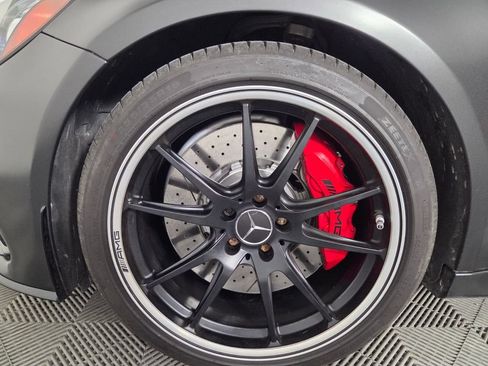 Used 2023 Mercedes-Benz C 63 AMG S image 8
