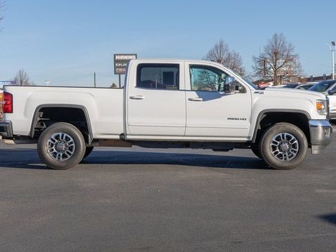 Used 2018 GMC Sierra 2500 SLE image 5