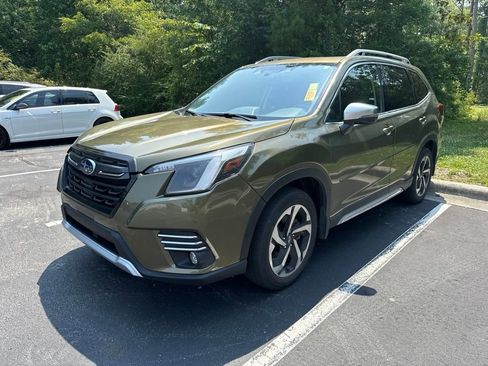 Used 2023 Subaru Forester Touring w/ Popular Package #2 AWD/4WD image 1