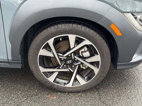 Used 2022 Hyundai Kona Limited AWD/4WD image 7