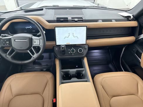 New 2026 Land Rover Defender 130 X-Dynamic SE AWD/4WD image 14