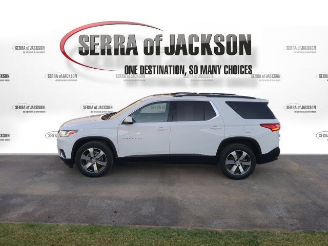 Used 2020 Chevrolet Traverse LT w/ LT Premium Package AWD/4WD image 5