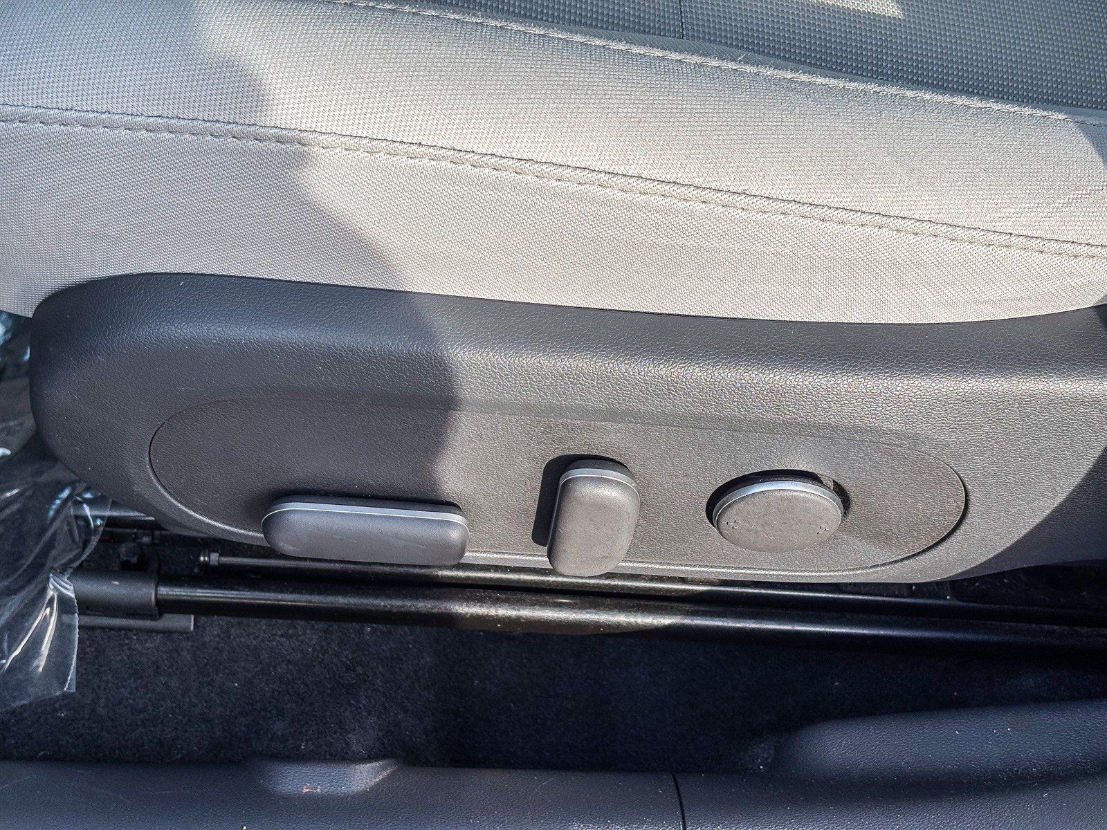 Used 2024 Hyundai Kona SEL FWD image 23