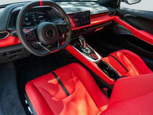 Used 2025 Lotus Emira RWD image 4