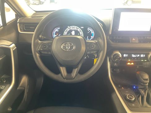 Certified 2024 Toyota RAV4 LE AWD/4WD image 16