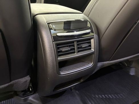 Certified 2024 Cadillac XT5 Sportv w/ Technology Package AWD/4WD image 19