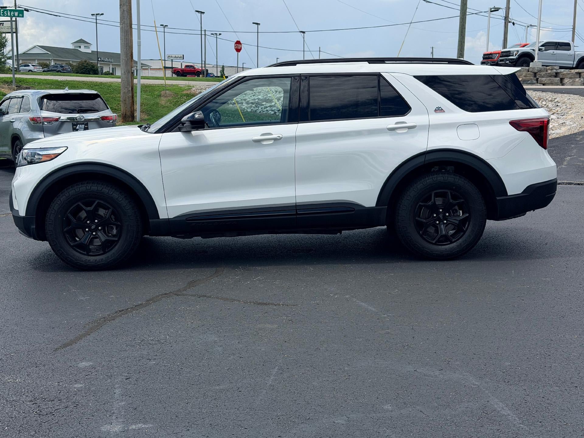 Used 2023 Ford Explorer Timberline w/ Timberline Technology Package AWD/4WD image 8