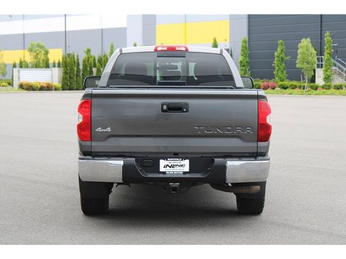 Used 2014 Toyota Tundra SR5 w/ SR5 Upgrade Package AWD/4WD image 3