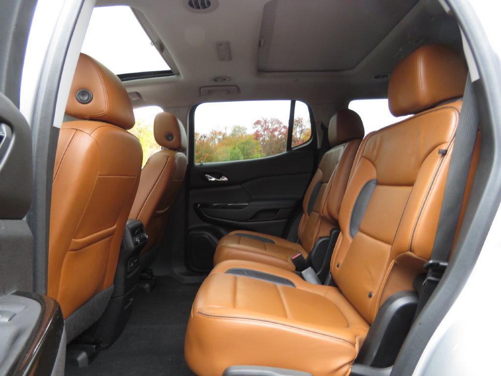 Used 2020 GMC Acadia AT4 w/ Driver Alert Package II AWD/4WD image 21