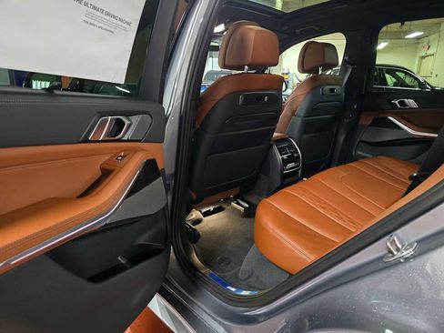 New 2026 BMW X5 xDrive50e w/ Executive Package image 21
